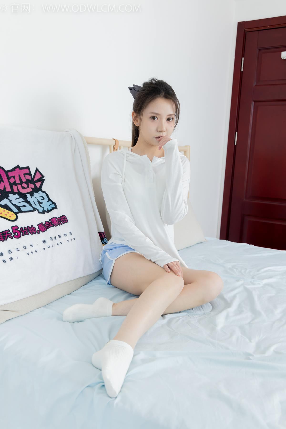 图片[94]-物恋传媒 NO.2348 小曦-板鞋、白棉袜、裸足[155P] – 速更版-美库