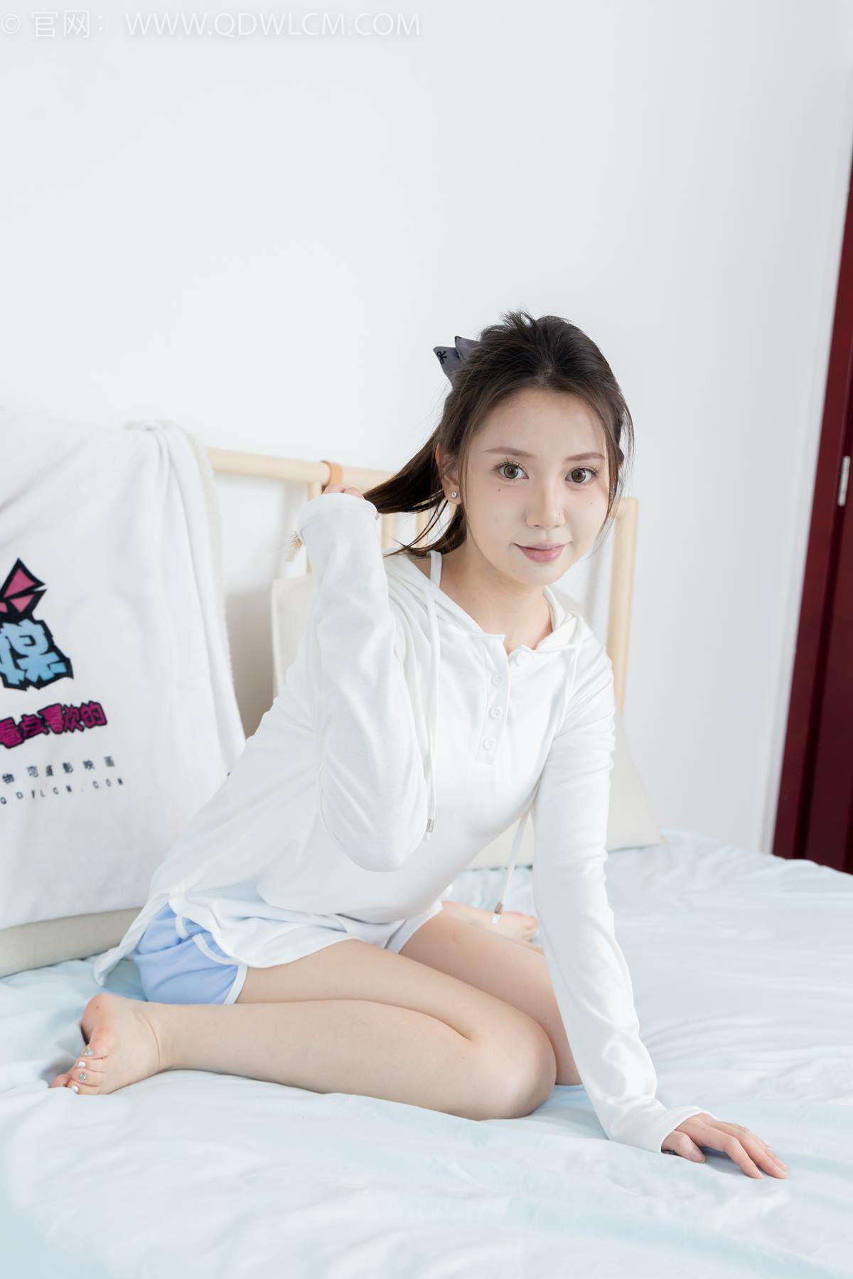 图片[125]-物恋传媒 NO.2348 小曦-板鞋、白棉袜、裸足[155P] – 速更版-美库