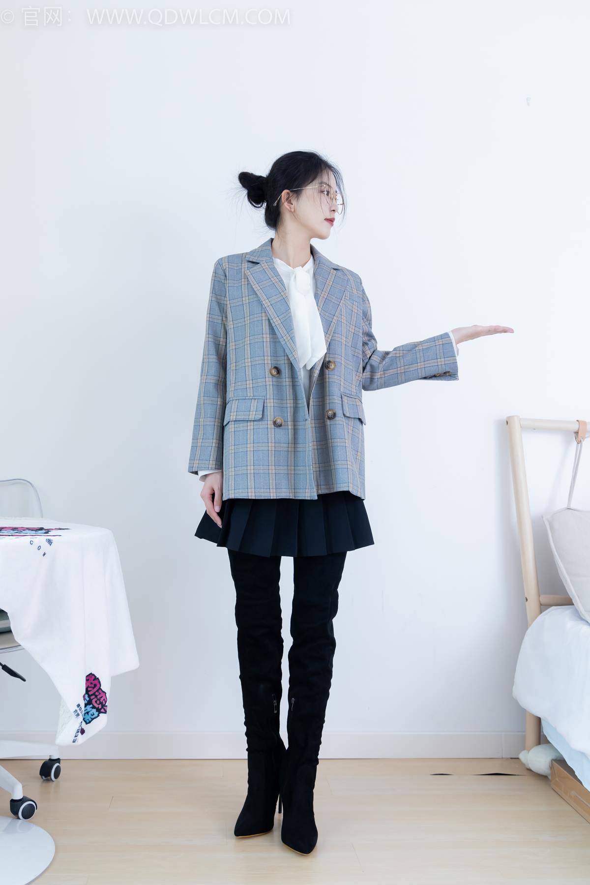 图片[133]-物恋传媒 NO.2349 茯苓-高跟长靴、高跟凉鞋、厚肉丝、薄黑丝[136P] – 速更版-美库