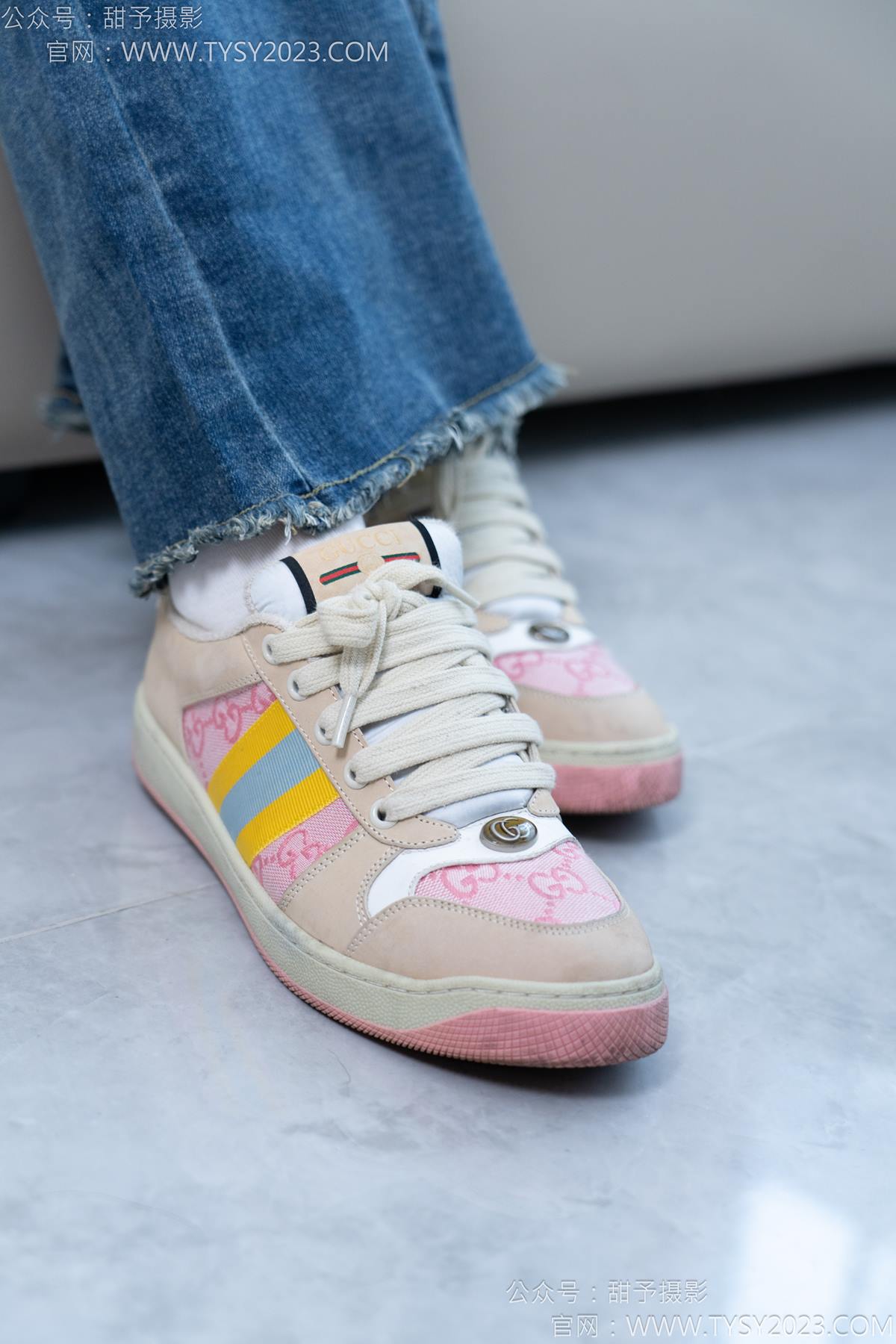 图片[14]-甜予摄影 NO.170 珞珞-板鞋、白棉袜、裸足[98P] – 速更版-美库