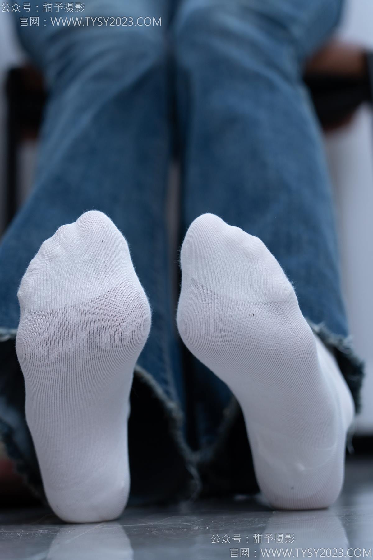 图片[19]-甜予摄影 NO.170 珞珞-板鞋、白棉袜、裸足[98P] – 速更版-美库