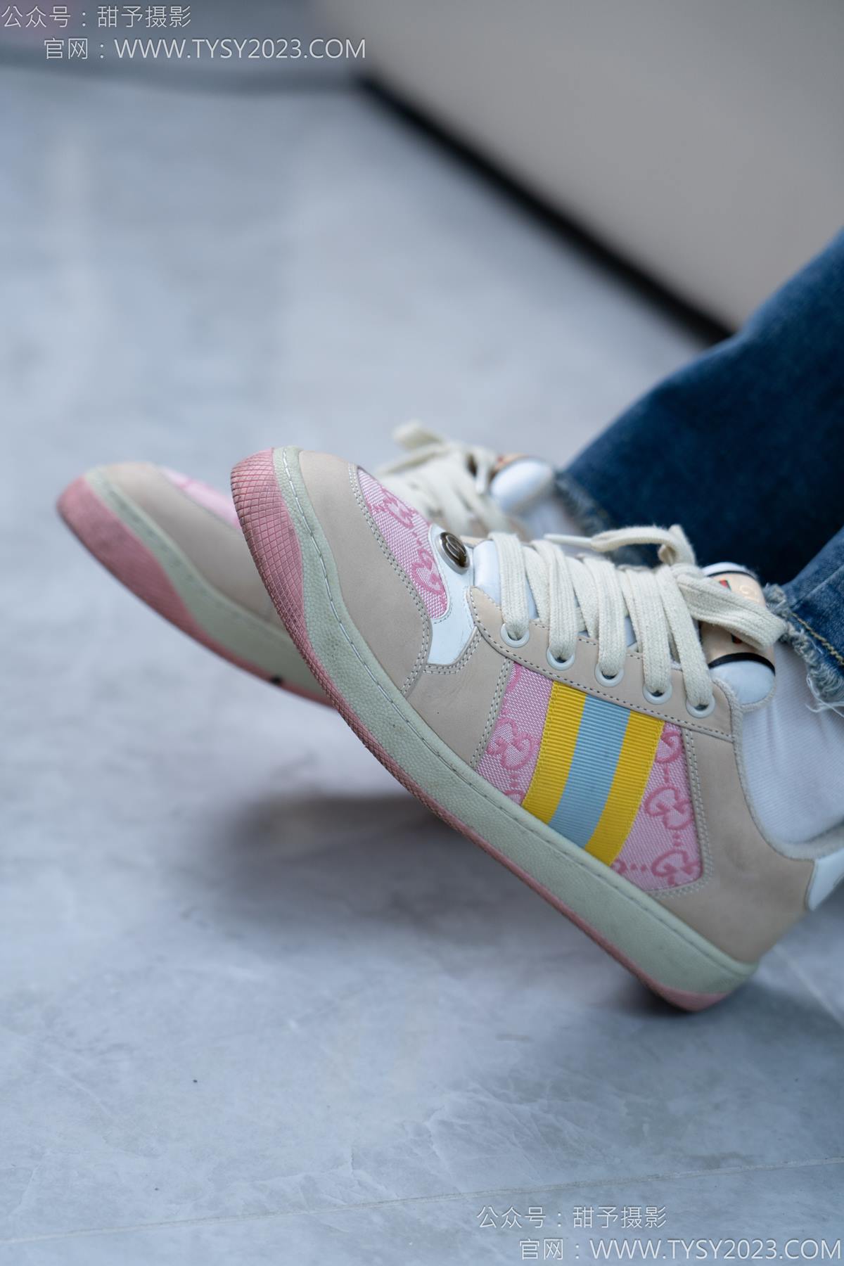 图片[26]-甜予摄影 NO.170 珞珞-板鞋、白棉袜、裸足[98P] – 速更版-美库