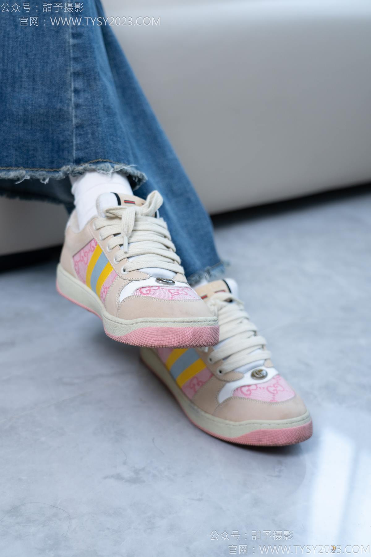 图片[30]-甜予摄影 NO.170 珞珞-板鞋、白棉袜、裸足[98P] – 速更版-美库