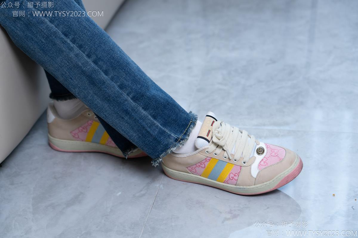 图片[61]-甜予摄影 NO.170 珞珞-板鞋、白棉袜、裸足[98P] – 速更版-美库