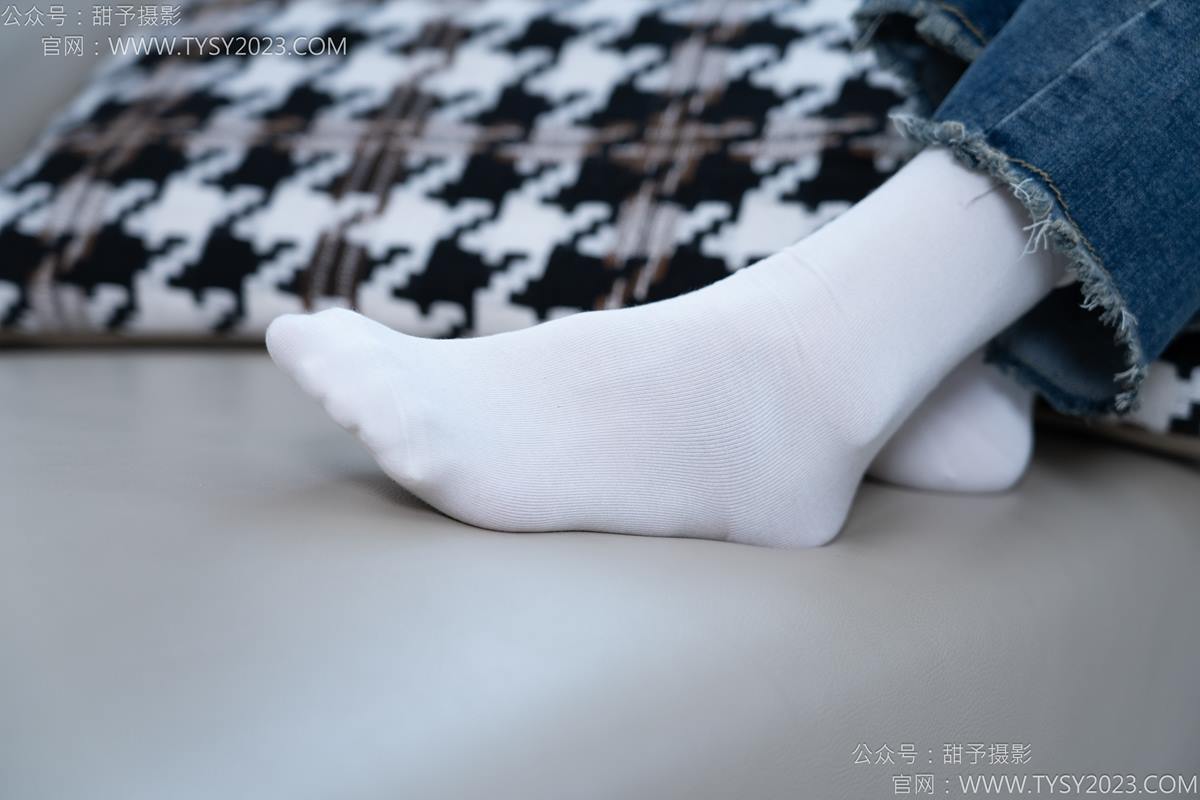 图片[78]-甜予摄影 NO.170 珞珞-板鞋、白棉袜、裸足[98P] – 速更版-美库