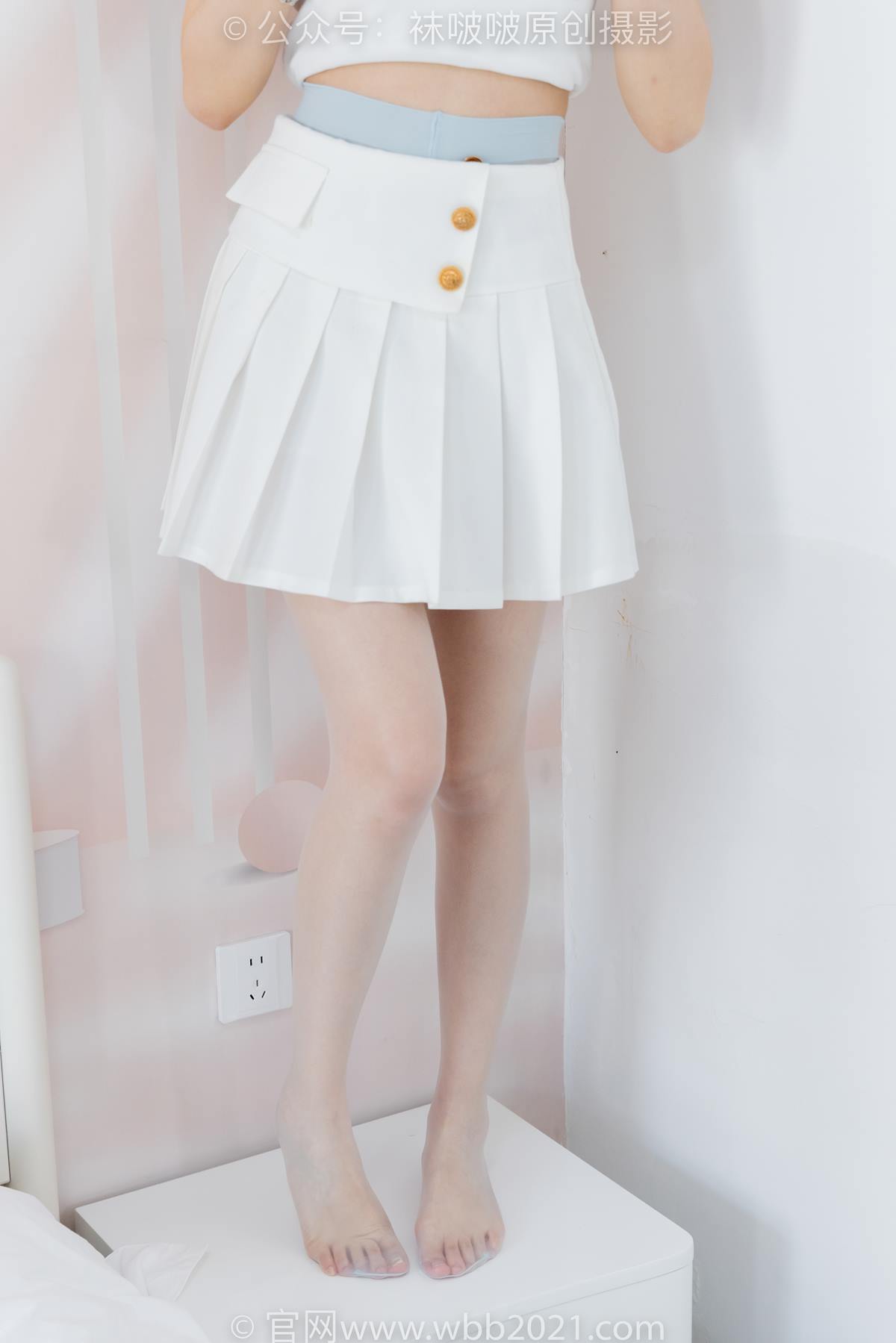 图片[88]-[BoBoSocks袜啵啵]NO.543 小甜豆 高跟鞋、油亮淡蓝丝、腰丝[150P] – 速更版-美库