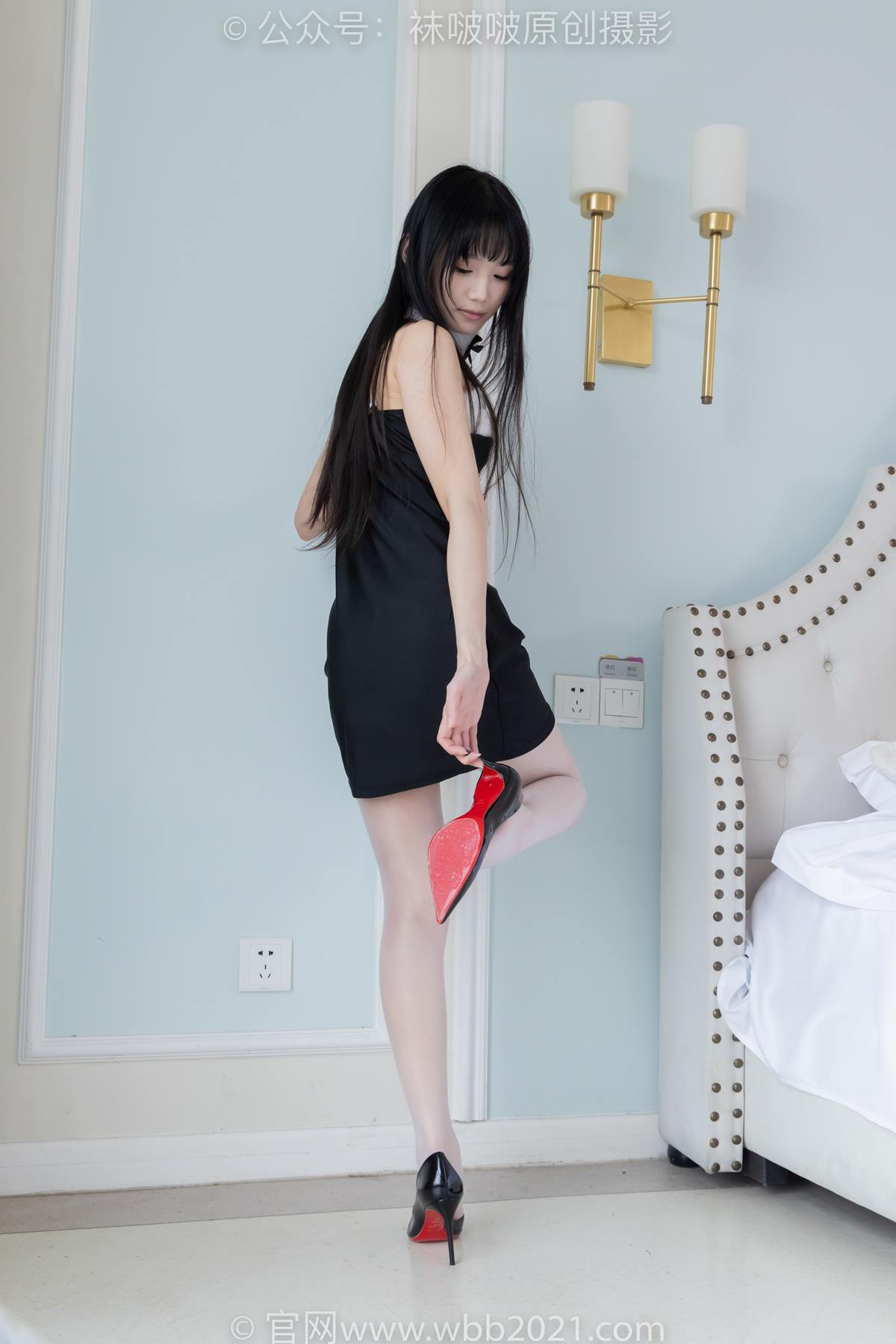 图片[35]-[BoBoSocks袜啵啵]NO.544 甜甜圈-高跟鞋、油亮薄白丝、裸足、踩小人和奶油泡芙剧情[140P] – 速更版-美库