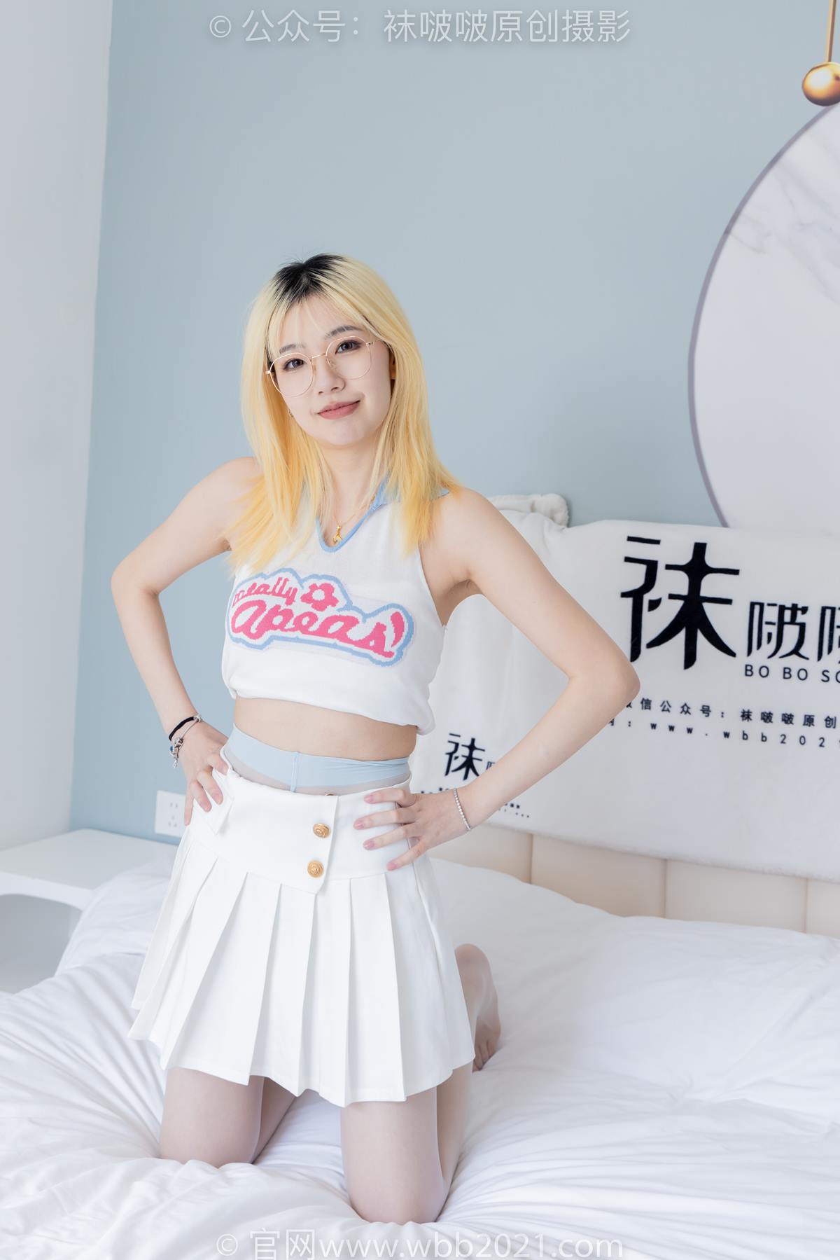 图片[147]-[BoBoSocks袜啵啵]NO.543 小甜豆 高跟鞋、油亮淡蓝丝、腰丝[150P] – 速更版-美库