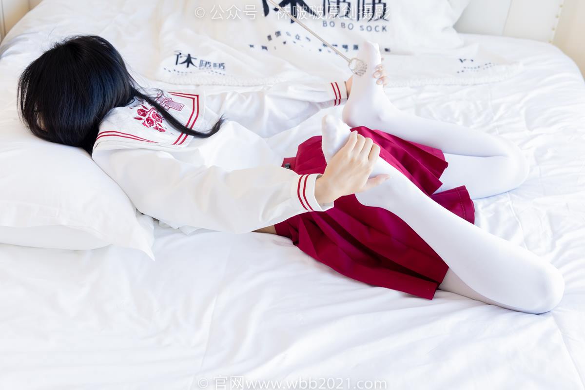 图片[26]-[BoBoSocks袜啵啵]NO.545 奶油-白色马丁靴、厚白丝、jk制服、瑜伽动作时用老头乐挠脚剧情[104P] – 速更版-美库