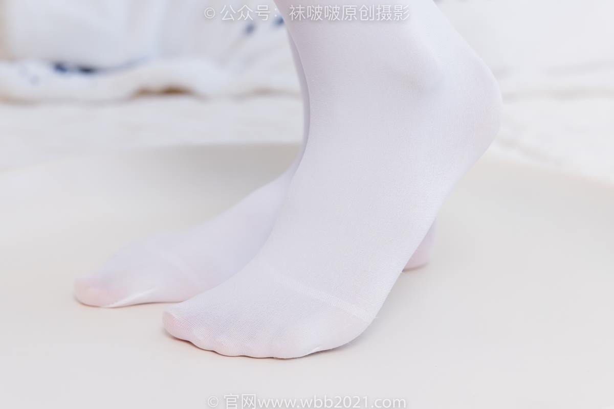 图片[68]-[BoBoSocks袜啵啵]NO.545 奶油-白色马丁靴、厚白丝、jk制服、瑜伽动作时用老头乐挠脚剧情[104P] – 速更版-美库