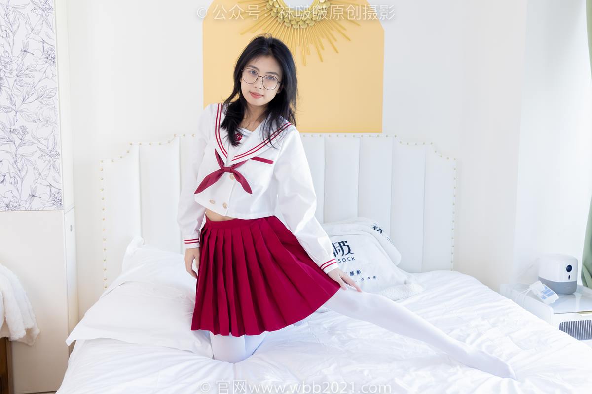 图片[91]-[BoBoSocks袜啵啵]NO.545 奶油-白色马丁靴、厚白丝、jk制服、瑜伽动作时用老头乐挠脚剧情[104P] – 速更版-美库