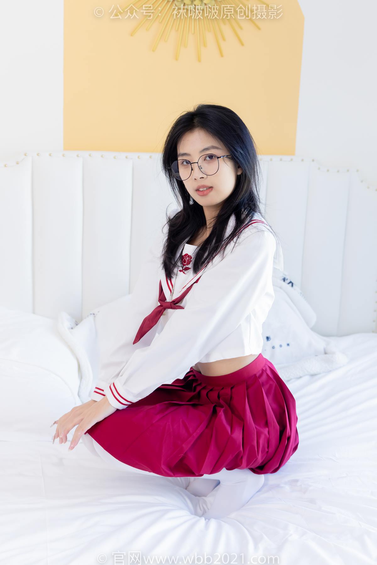 图片[93]-[BoBoSocks袜啵啵]NO.545 奶油-白色马丁靴、厚白丝、jk制服、瑜伽动作时用老头乐挠脚剧情[104P] – 速更版-美库