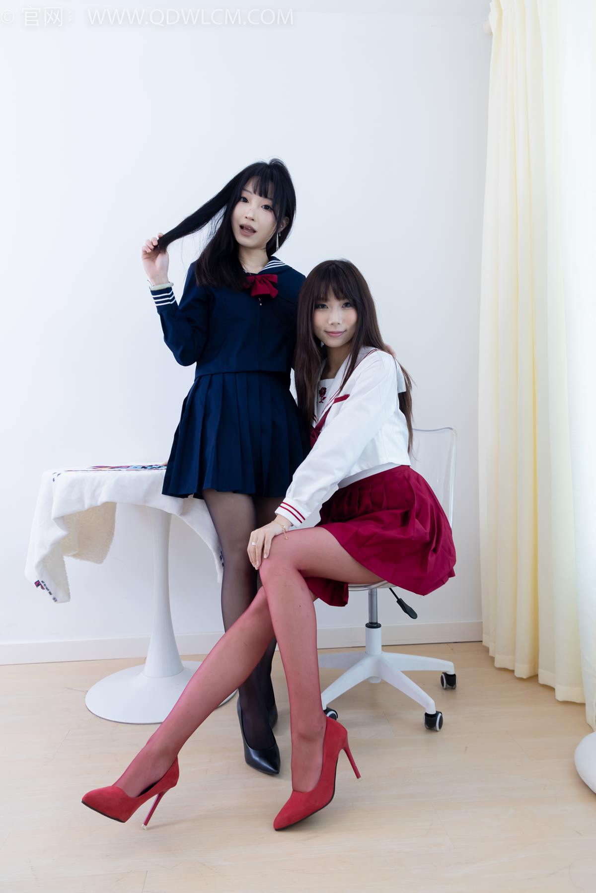 图片[13]-物恋传媒 NO.2352 泡泡嘟嘟-高跟鞋、油亮薄红丝、油亮薄黑丝、jk制服[135P] – 速更版-美库