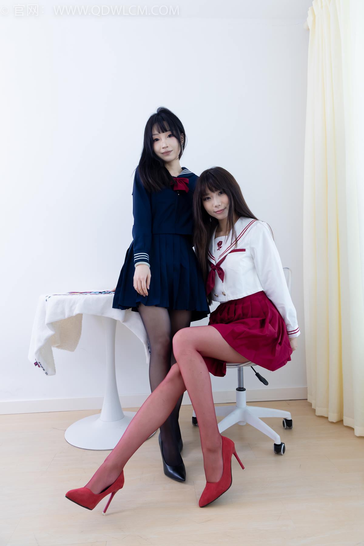 图片[14]-物恋传媒 NO.2352 泡泡嘟嘟-高跟鞋、油亮薄红丝、油亮薄黑丝、jk制服[135P] – 速更版-美库