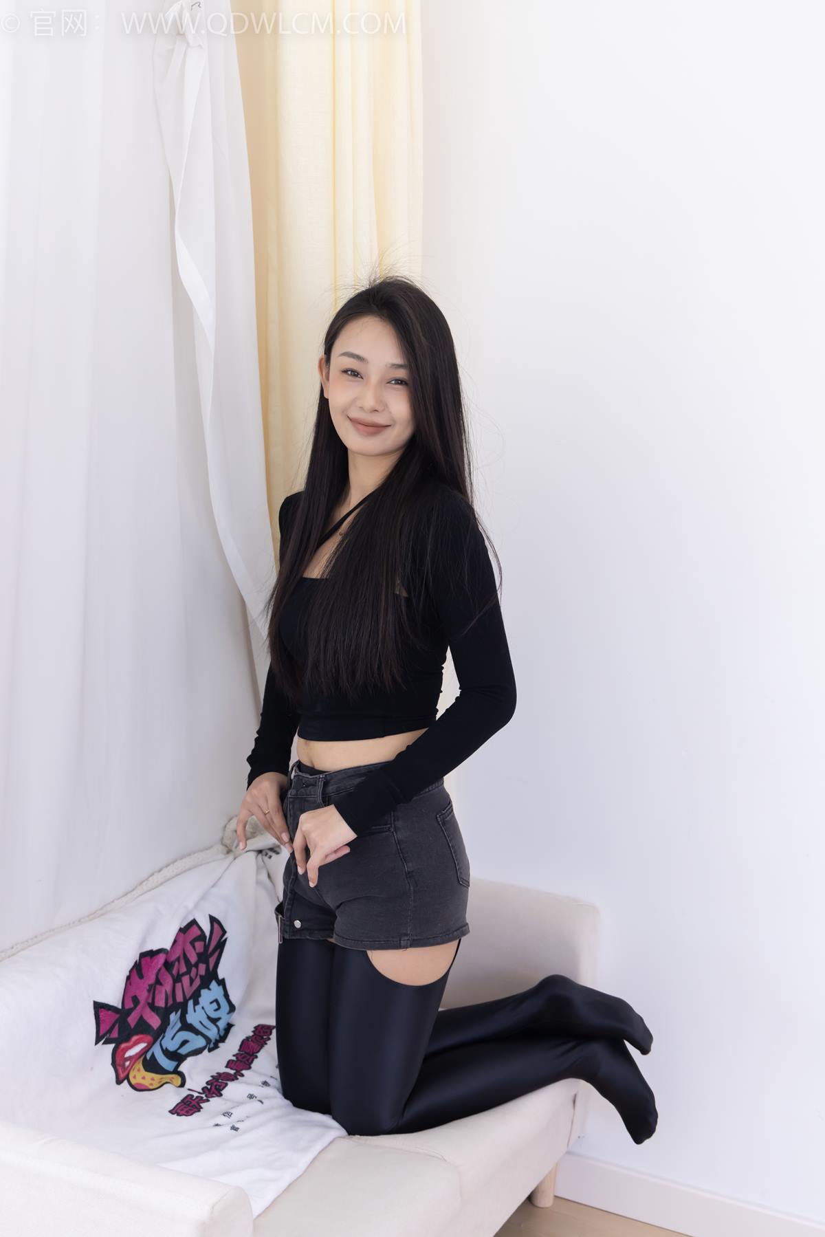 图片[44]-物恋传媒 NO.2351 岚岚-高跟鞋、油亮厚黑丝吊带袜、昏睡剧情[157P] – 速更版-美库