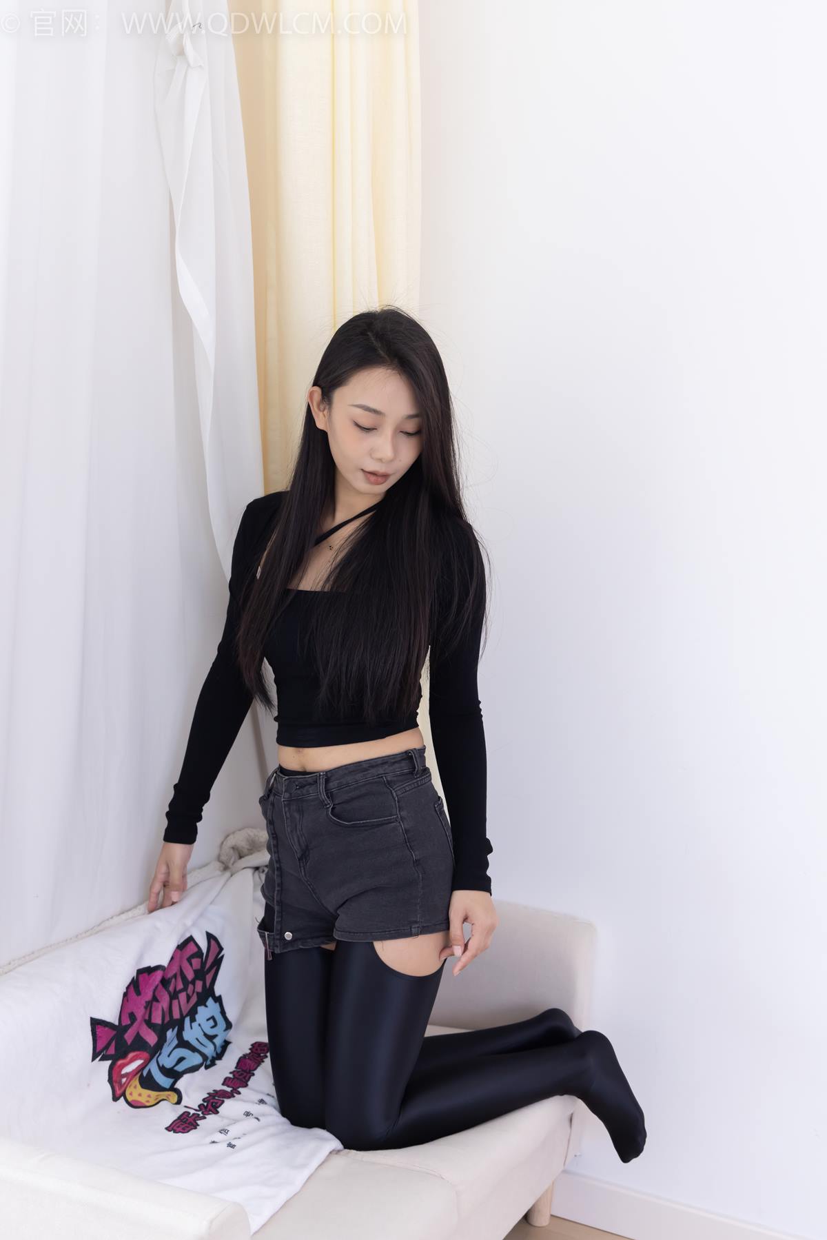 图片[45]-物恋传媒 NO.2351 岚岚-高跟鞋、油亮厚黑丝吊带袜、昏睡剧情[157P] – 速更版-美库