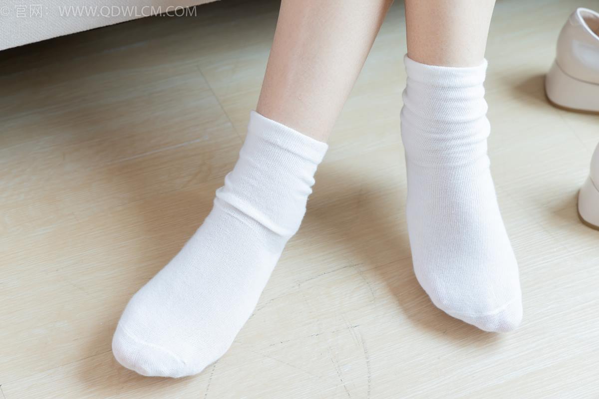 图片[63]-物恋传媒 NO.2350 小椿-高跟鞋、白棉袜、裸足[150P] – 速更版-美库