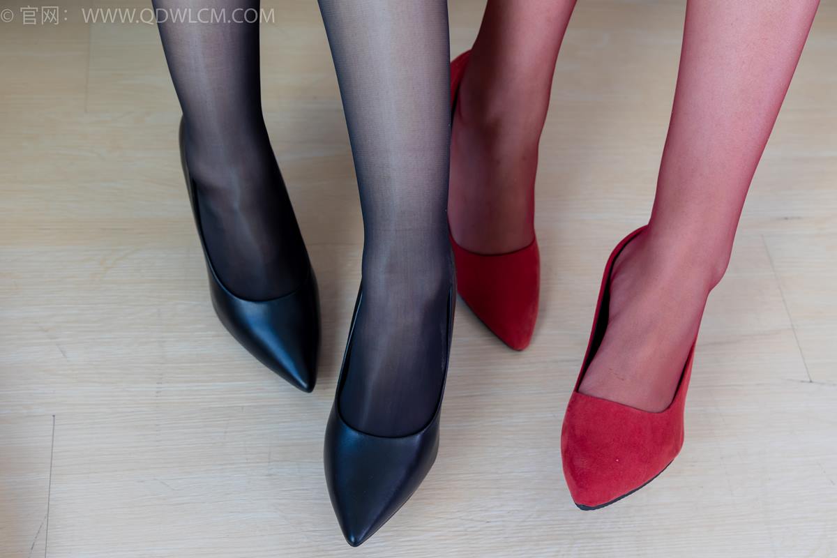 图片[51]-物恋传媒 NO.2352 泡泡嘟嘟-高跟鞋、油亮薄红丝、油亮薄黑丝、jk制服[135P] – 速更版-美库