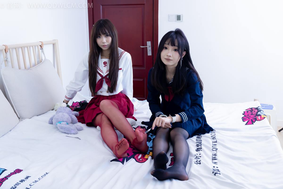 图片[126]-物恋传媒 NO.2352 泡泡嘟嘟-高跟鞋、油亮薄红丝、油亮薄黑丝、jk制服[135P] – 速更版-美库