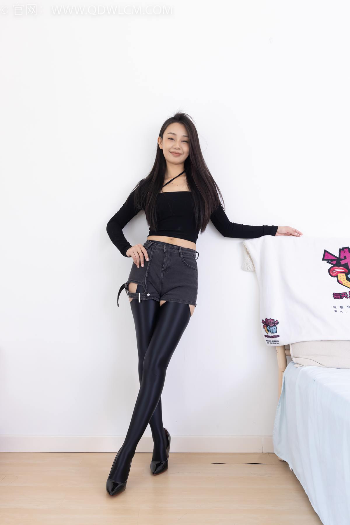 图片[155]-物恋传媒 NO.2351 岚岚-高跟鞋、油亮厚黑丝吊带袜、昏睡剧情[157P] – 速更版-美库