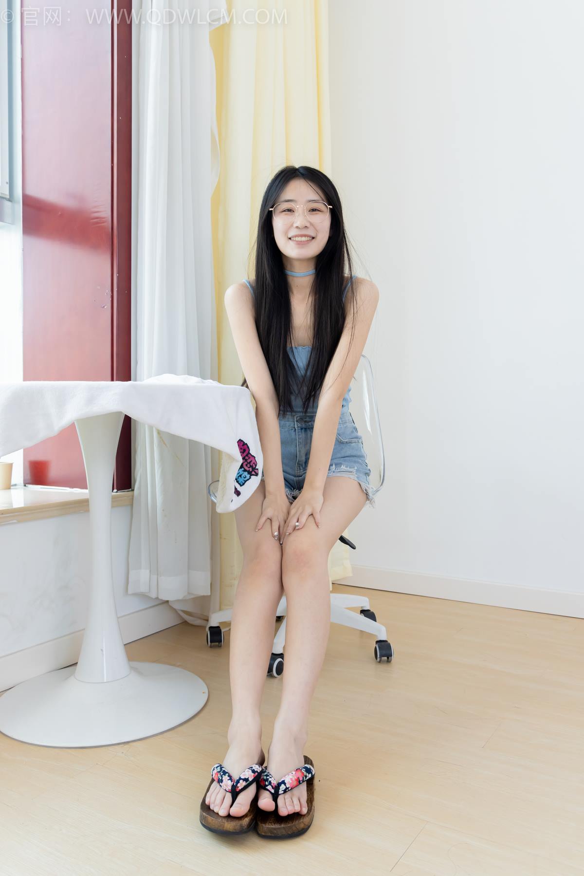 图片[103]-物恋传媒 NO.2353 菜菜-木屐人字拖、薄黑丝、裸足[107P] – 速更版-美库