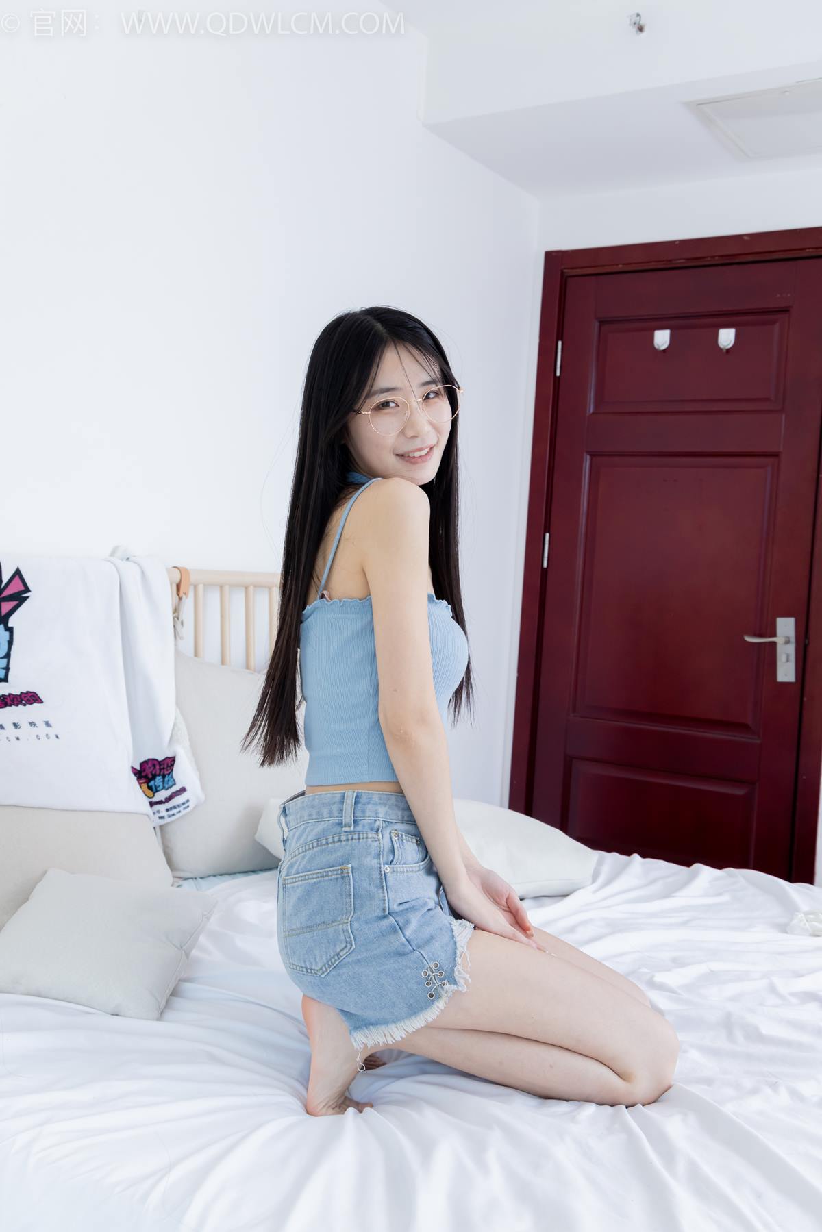 图片[107]-物恋传媒 NO.2353 菜菜-木屐人字拖、薄黑丝、裸足[107P] – 速更版-美库