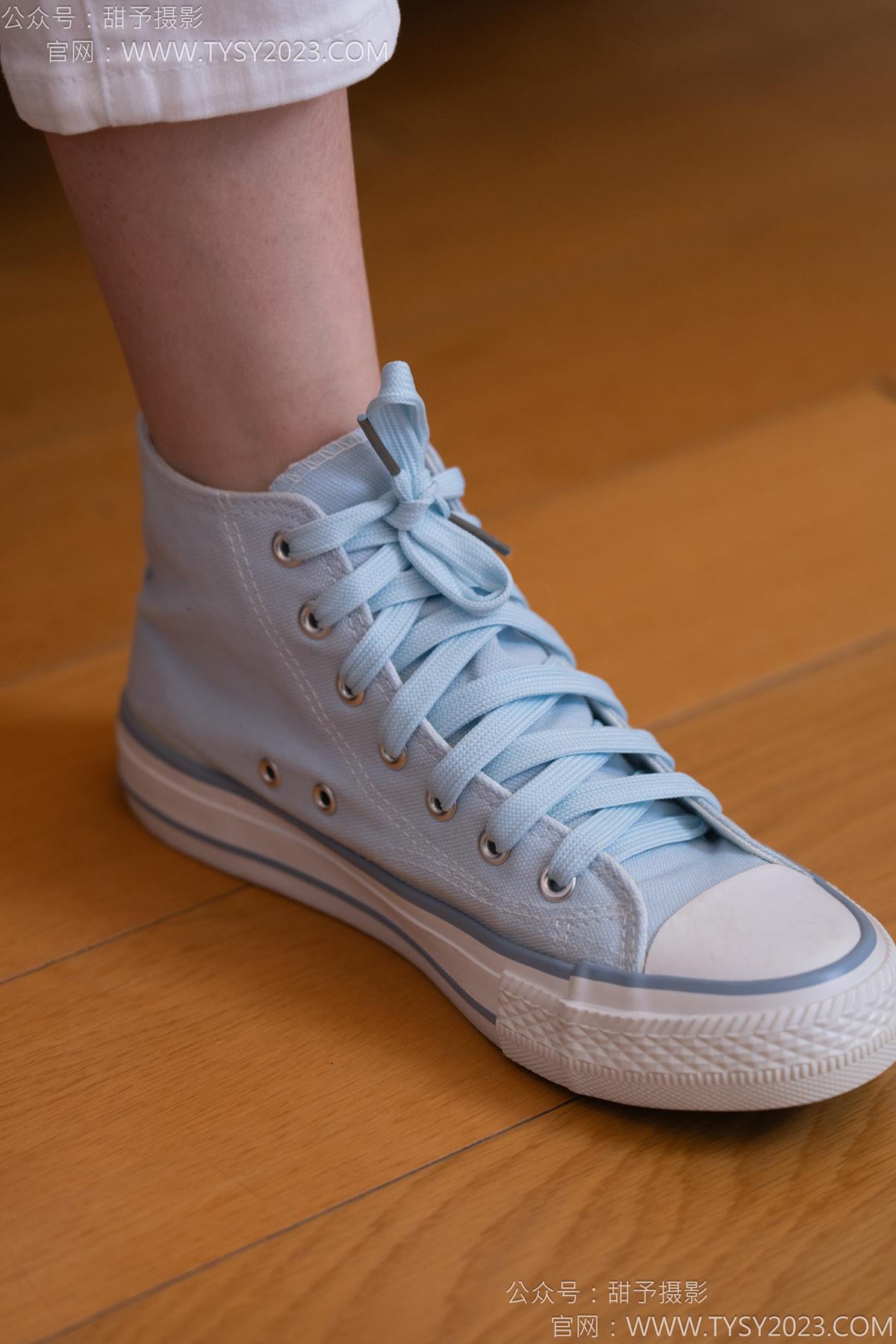 图片[11]-甜予摄影 NO.171 璇璇-帆布鞋、白棉袜、抖腿剧情[107P] – 速更版-美库