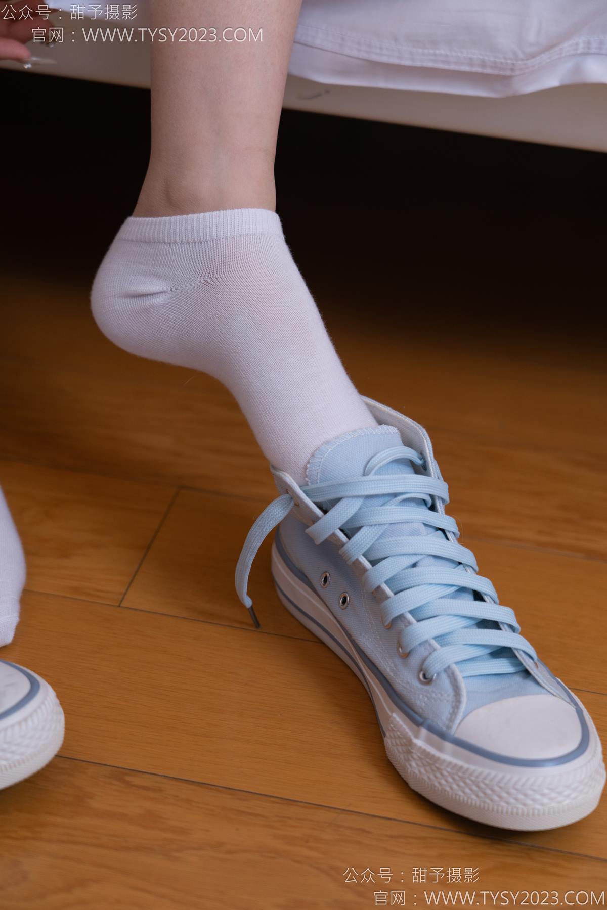 图片[14]-甜予摄影 NO.171 璇璇-帆布鞋、白棉袜、抖腿剧情[107P] – 速更版-美库