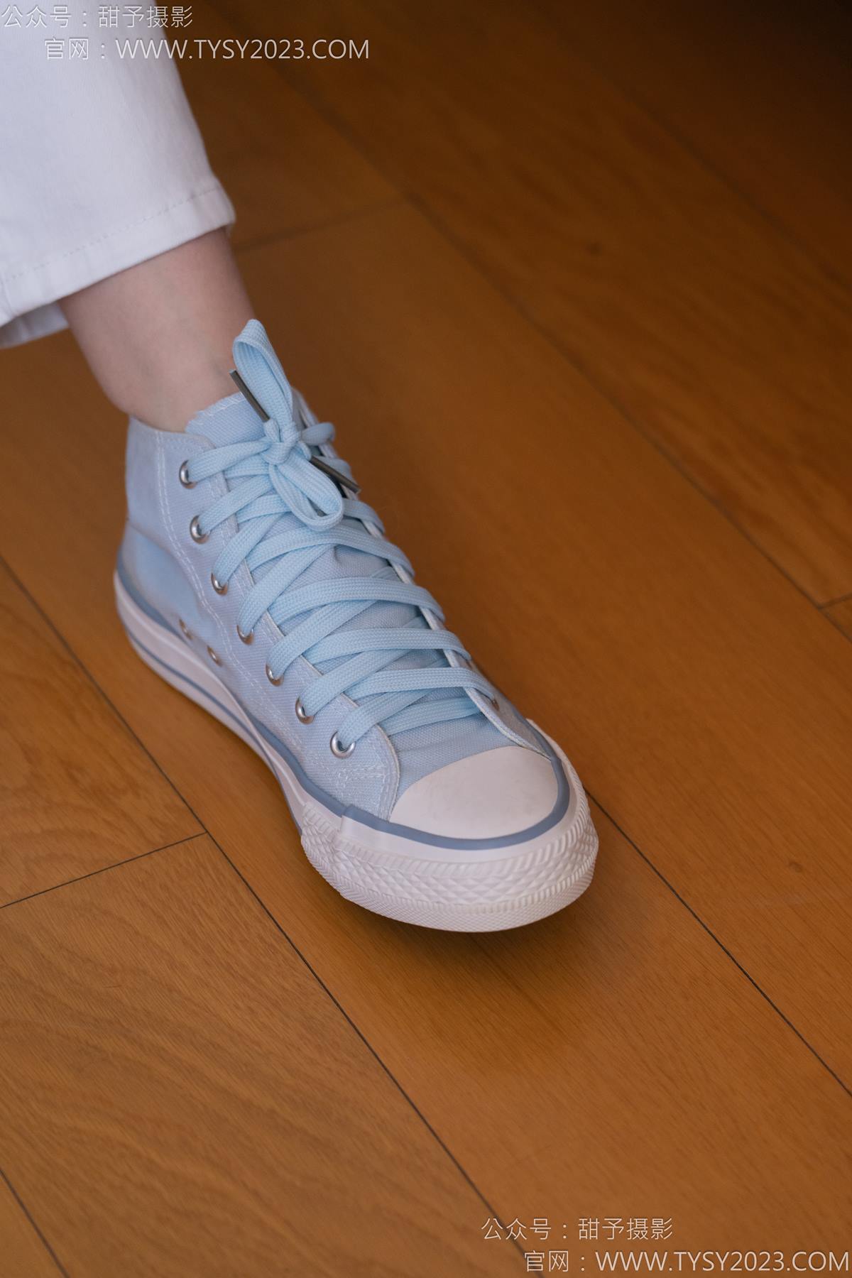 图片[17]-甜予摄影 NO.171 璇璇-帆布鞋、白棉袜、抖腿剧情[107P] – 速更版-美库