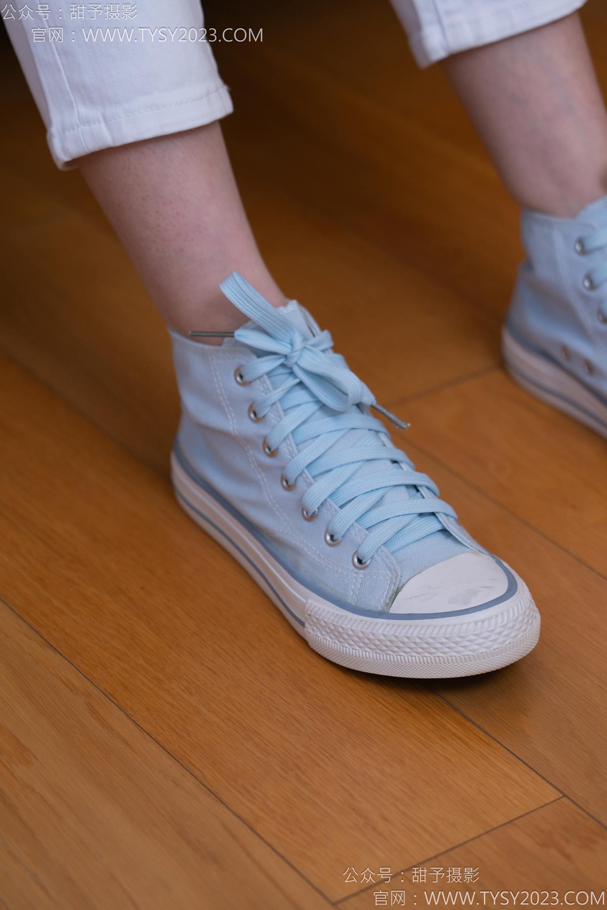图片[19]-甜予摄影 NO.171 璇璇-帆布鞋、白棉袜、抖腿剧情[107P] – 速更版-美库