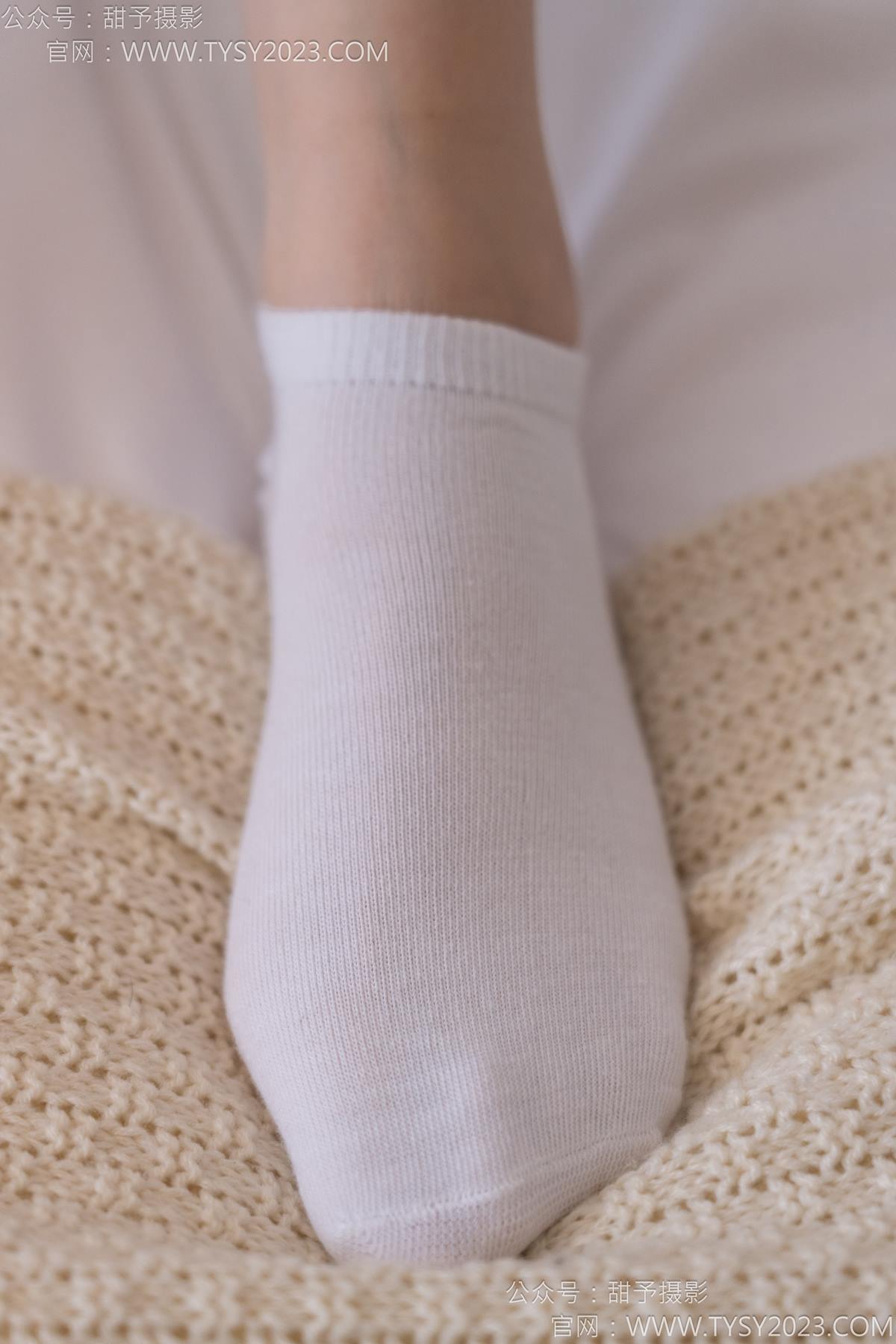 图片[21]-甜予摄影 NO.171 璇璇-帆布鞋、白棉袜、抖腿剧情[107P] – 速更版-美库