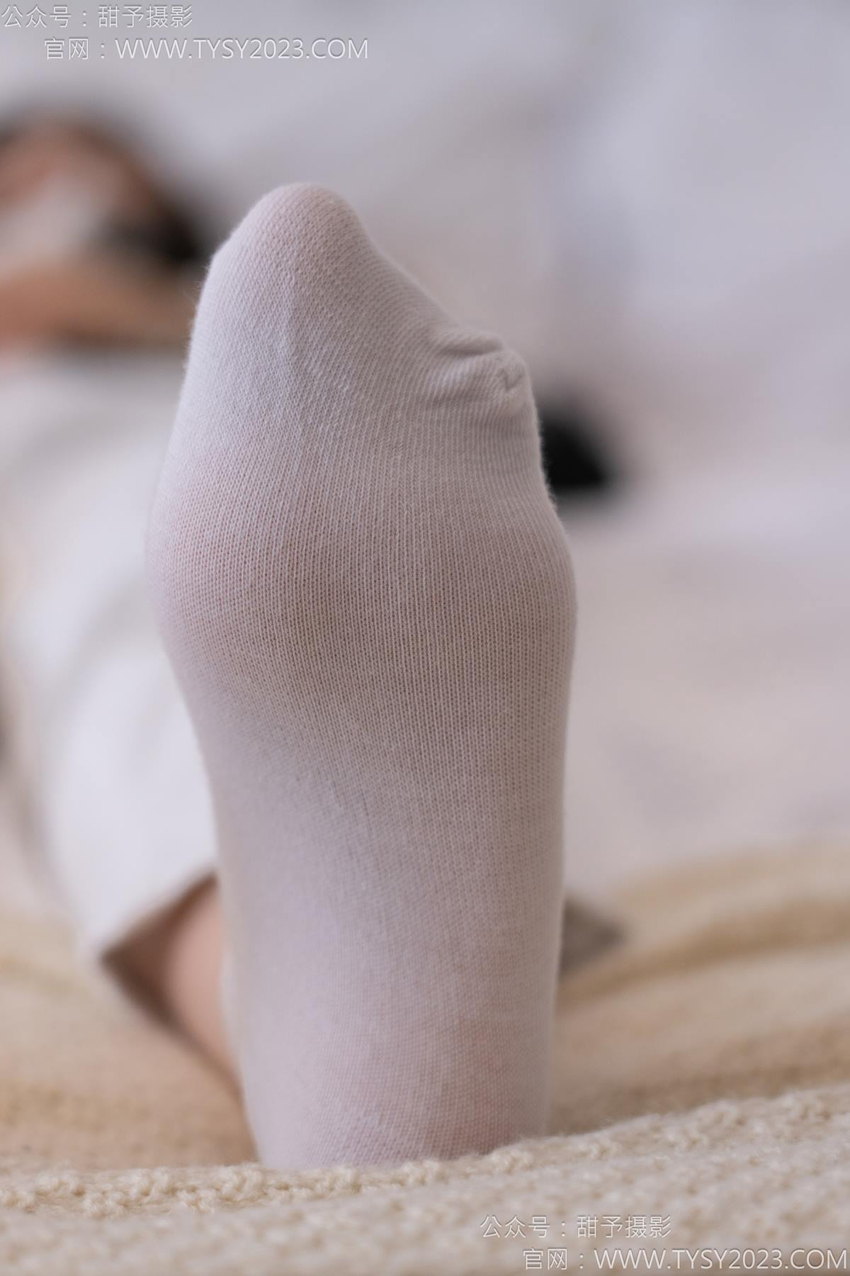 图片[32]-甜予摄影 NO.171 璇璇-帆布鞋、白棉袜、抖腿剧情[107P] – 速更版-美库