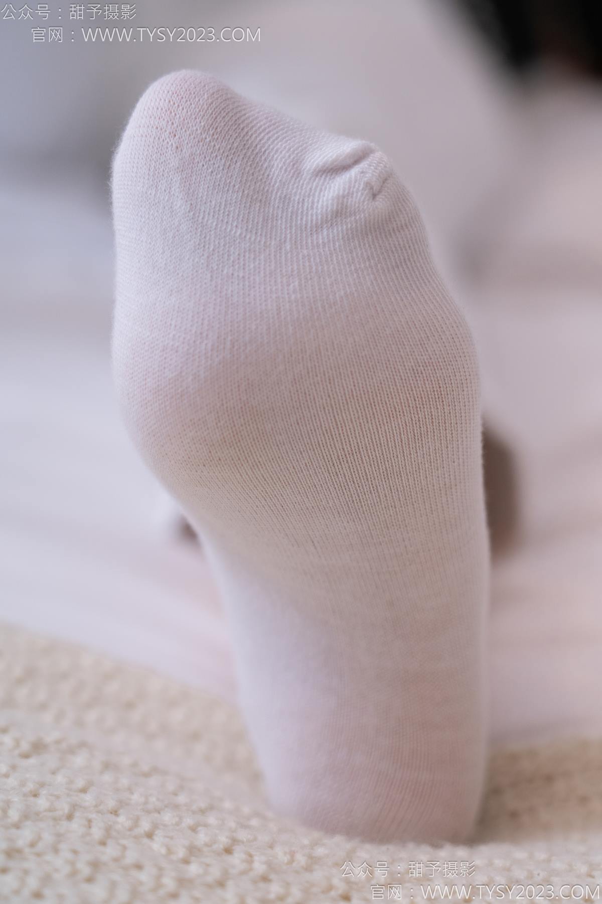 图片[37]-甜予摄影 NO.171 璇璇-帆布鞋、白棉袜、抖腿剧情[107P] – 速更版-美库