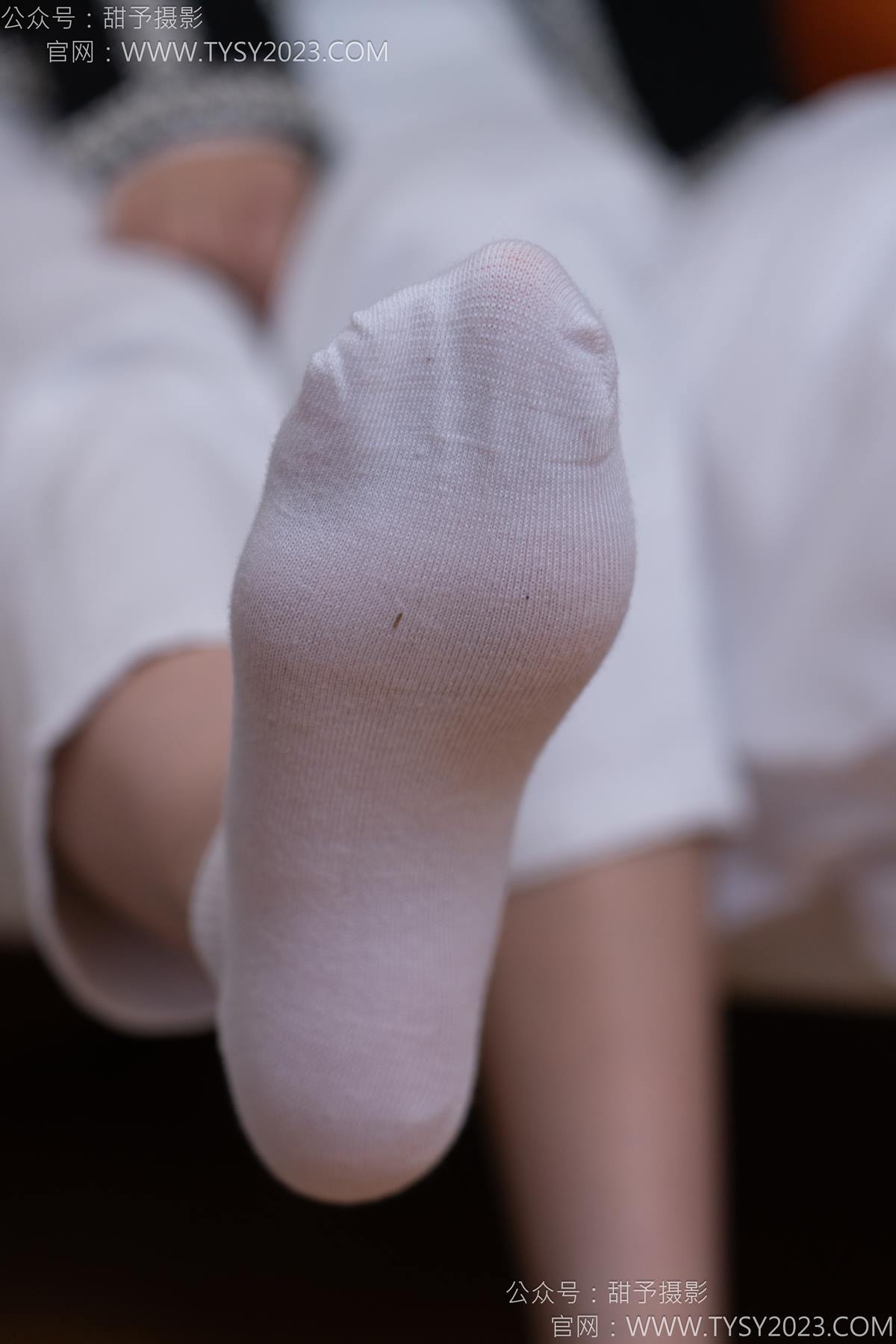 图片[61]-甜予摄影 NO.171 璇璇-帆布鞋、白棉袜、抖腿剧情[107P] – 速更版-美库