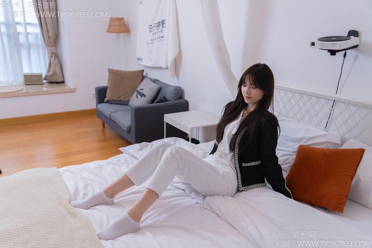 图片[88]-甜予摄影 NO.171 璇璇-帆布鞋、白棉袜、抖腿剧情[107P] – 速更版-美库