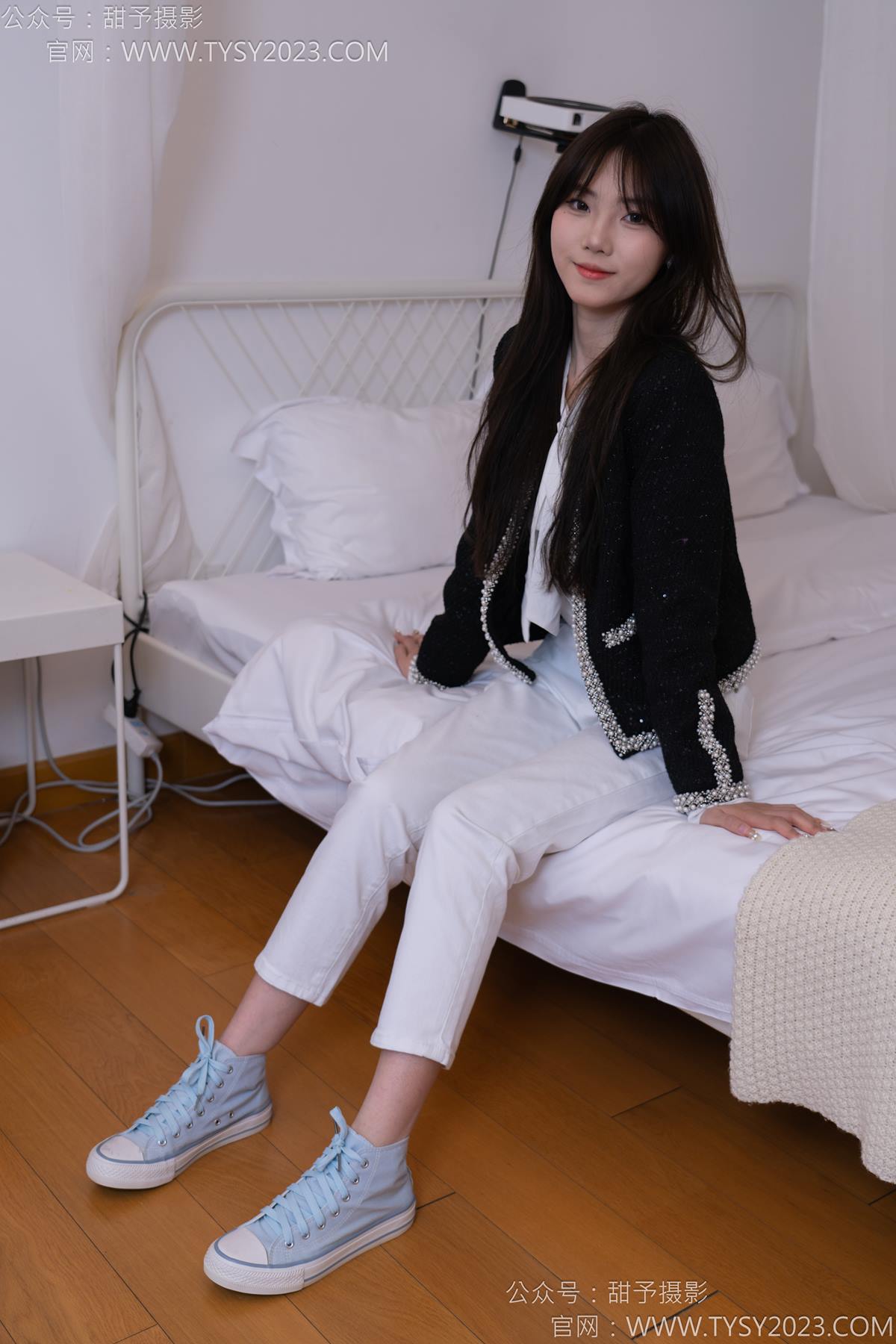 图片[101]-甜予摄影 NO.171 璇璇-帆布鞋、白棉袜、抖腿剧情[107P] – 速更版-美库