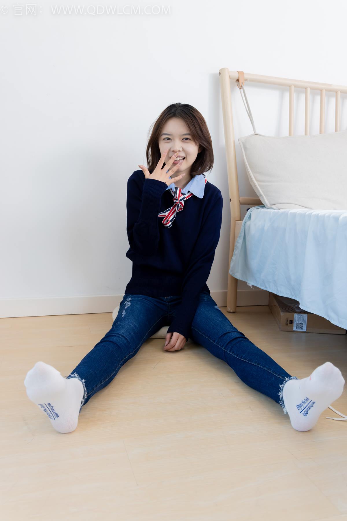 图片[33]-物恋传媒 NO.2354 小悦-帆布鞋、白棉袜、裸足[110P] – 速更版-美库