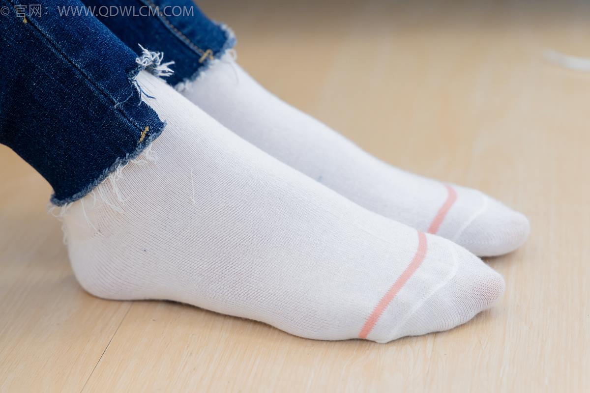 图片[53]-物恋传媒 NO.2354 小悦-帆布鞋、白棉袜、裸足[110P] – 速更版-美库