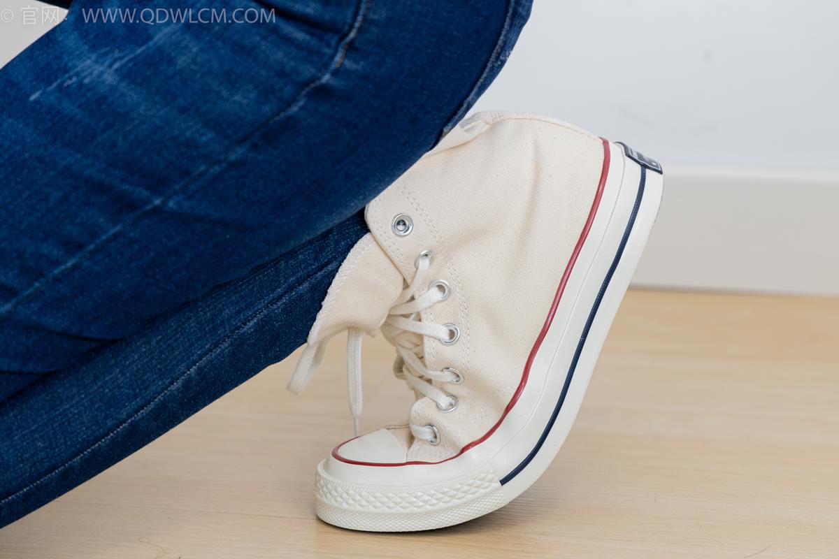 图片[59]-物恋传媒 NO.2354 小悦-帆布鞋、白棉袜、裸足[110P] – 速更版-美库