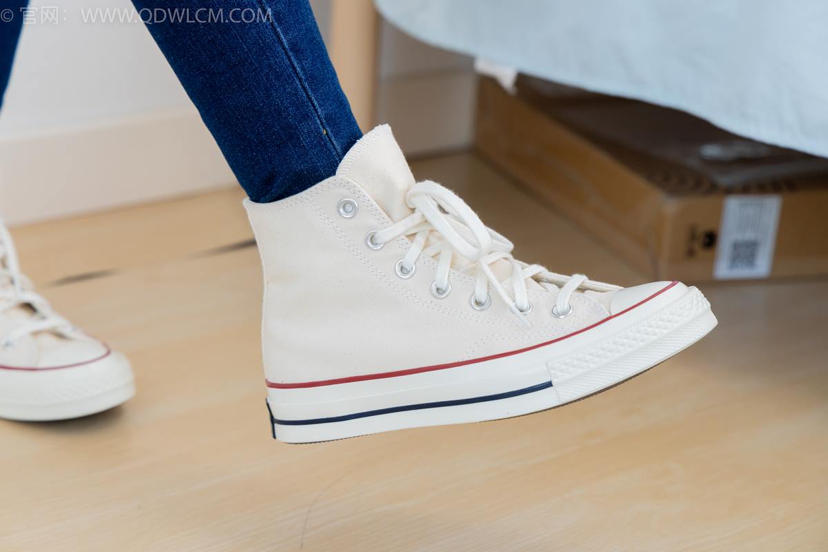 图片[85]-物恋传媒 NO.2354 小悦-帆布鞋、白棉袜、裸足[110P] – 速更版-美库