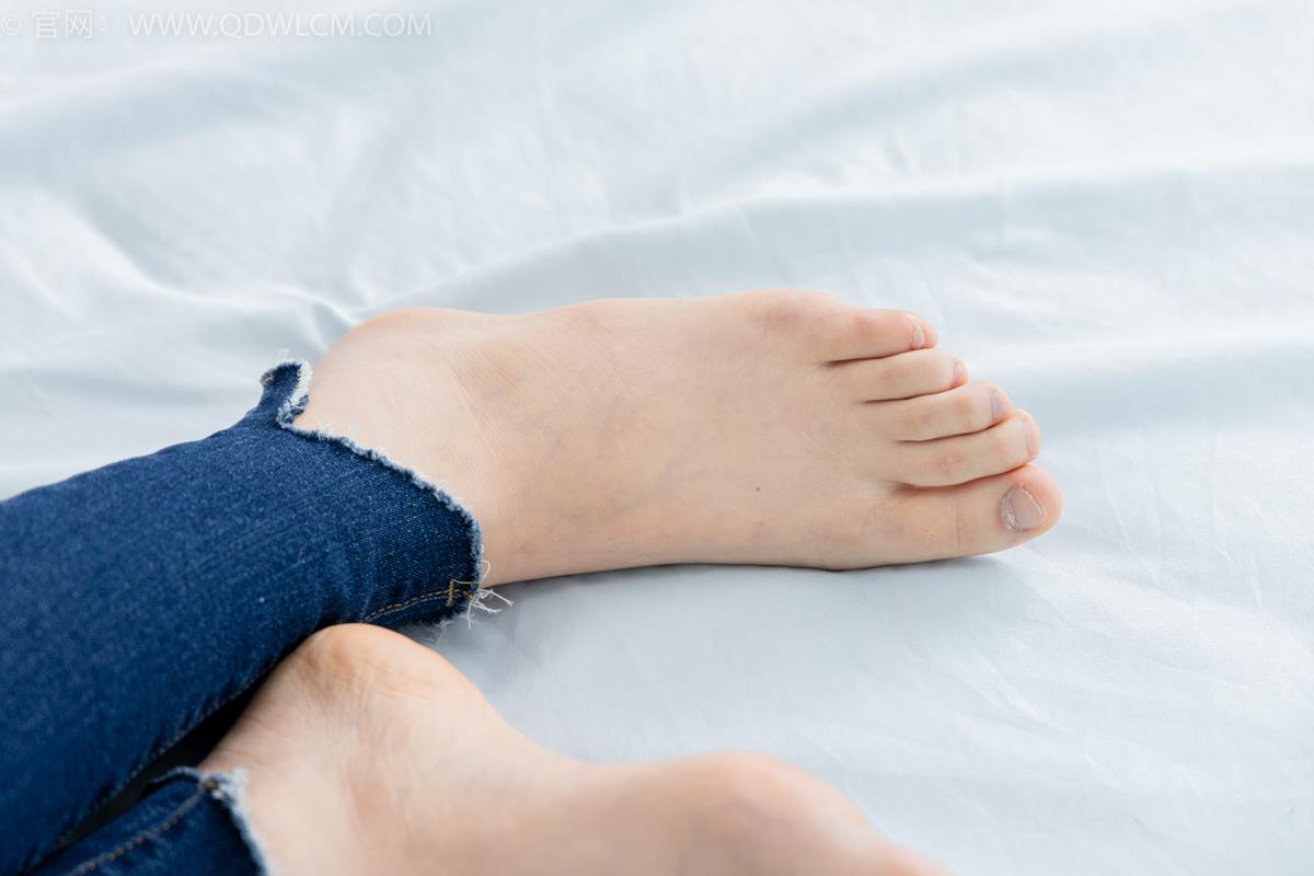 图片[94]-物恋传媒 NO.2354 小悦-帆布鞋、白棉袜、裸足[110P] – 速更版-美库