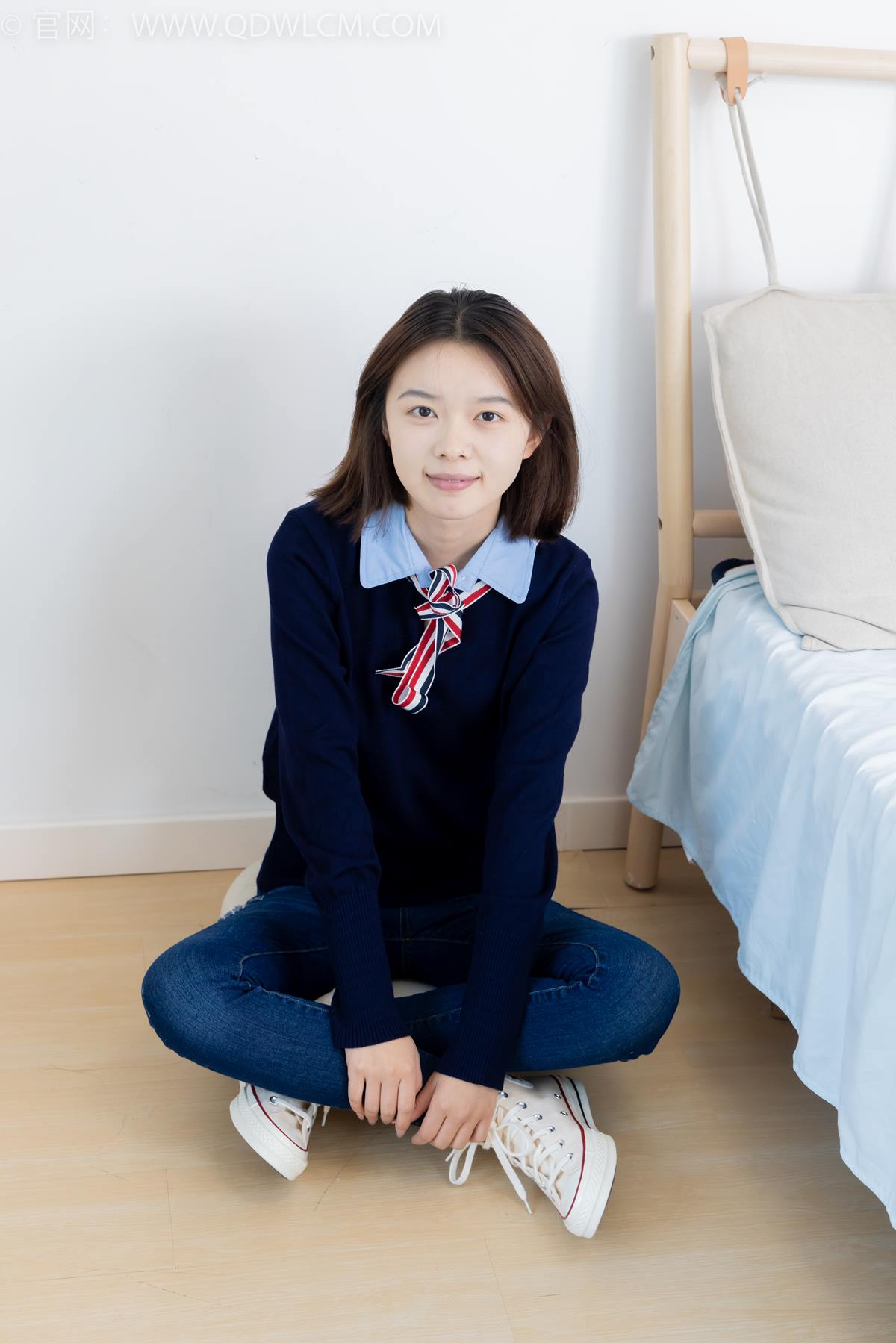 图片[110]-物恋传媒 NO.2354 小悦-帆布鞋、白棉袜、裸足[110P] – 速更版-美库