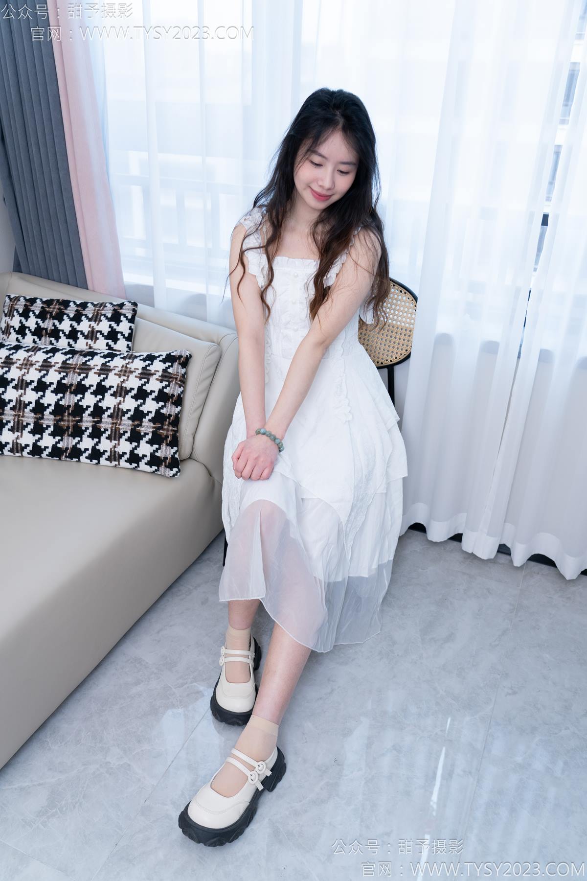 图片[30]-甜予摄影 NO.172 知知-皮鞋、短肉丝、裸足[130P] – 速更版-美库