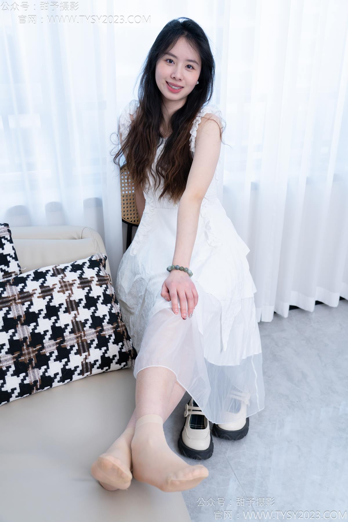 图片[59]-甜予摄影 NO.172 知知-皮鞋、短肉丝、裸足[130P] – 速更版-美库