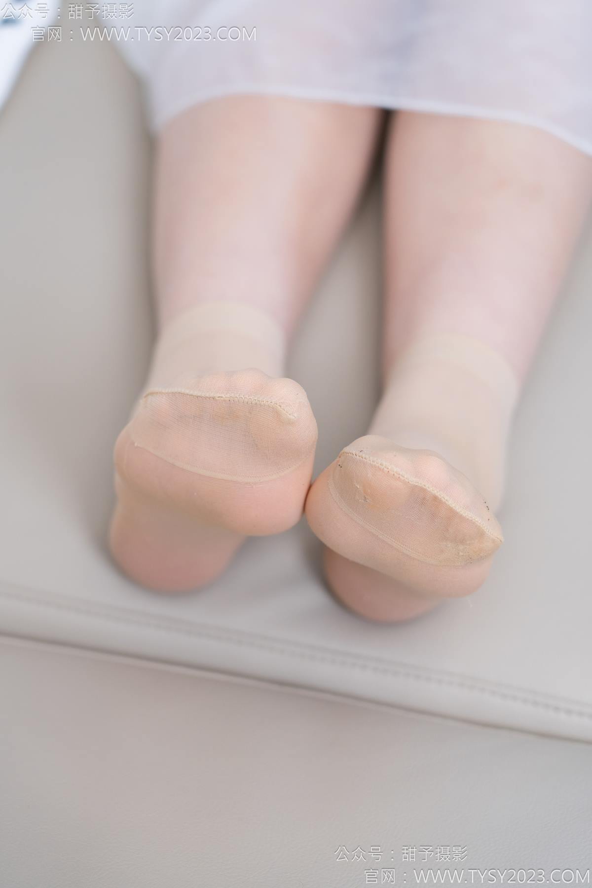 图片[76]-甜予摄影 NO.172 知知-皮鞋、短肉丝、裸足[130P] – 速更版-美库