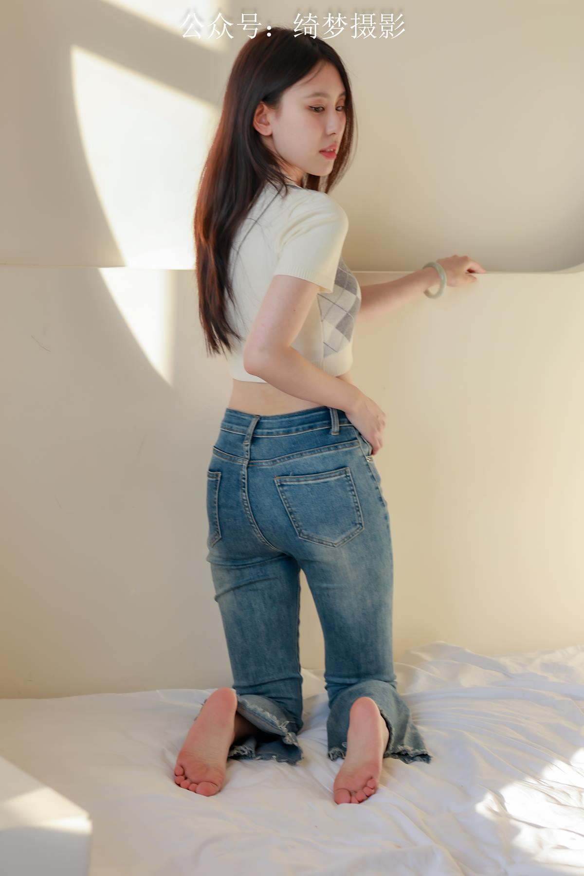 图片[113]-绮梦摄影 2024.09.16 NO.024 yaya 珍藏无修无水印版[142P] – 速更版-美库