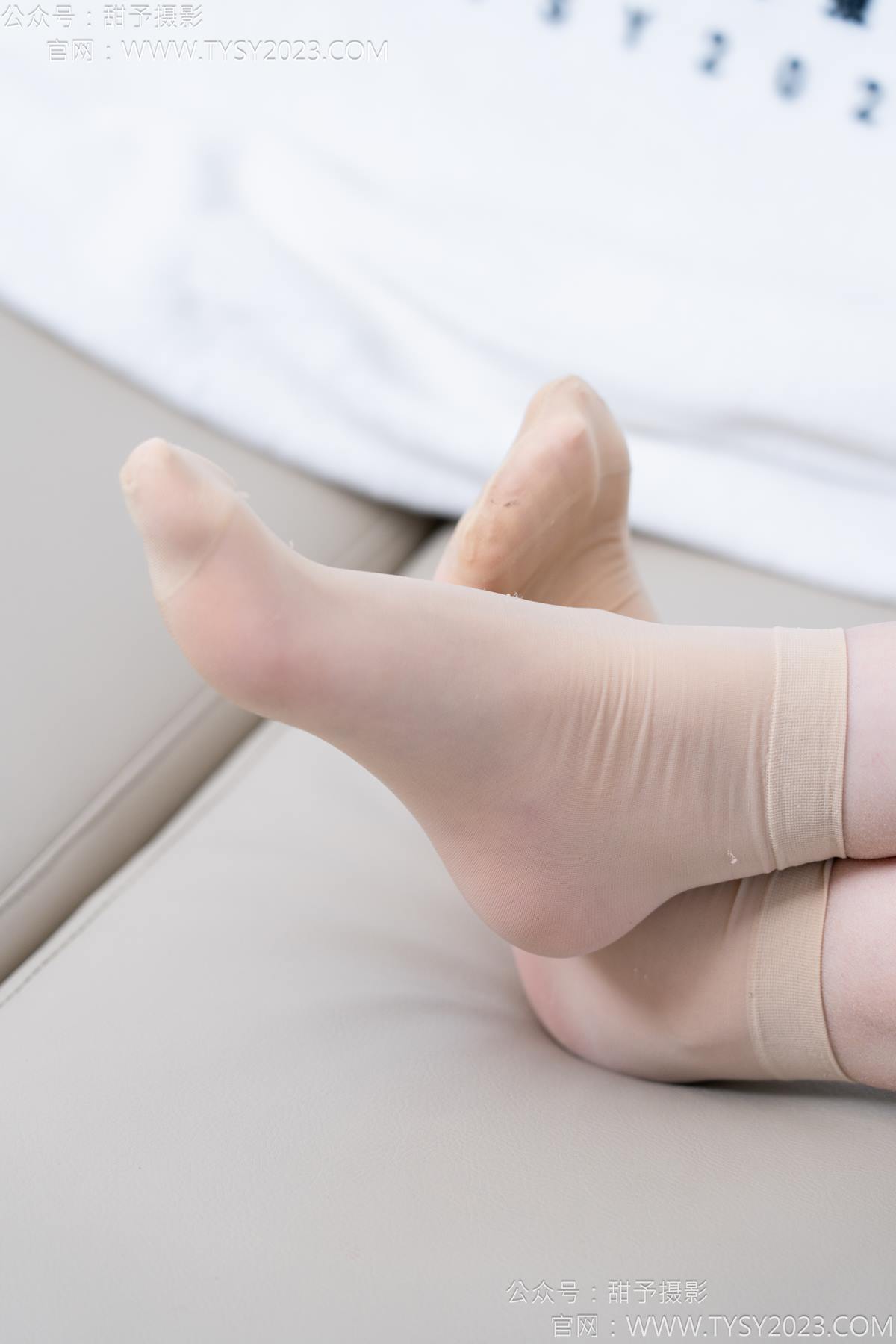 图片[82]-甜予摄影 NO.172 知知-皮鞋、短肉丝、裸足[130P] – 速更版-美库