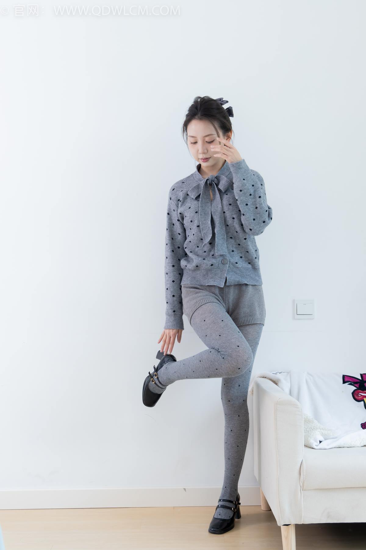 图片[27]-物恋传媒 NO.2355 小曦-皮鞋、厚灰丝[104P] – 速更版-美库