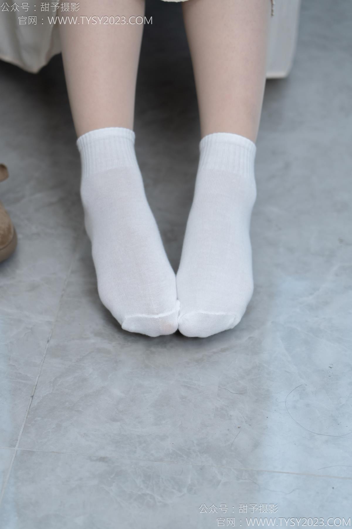 图片[10]-甜予摄影 NO.173 小葵-棉鞋、白棉袜、薄肉丝[87P] – 速更版-美库
