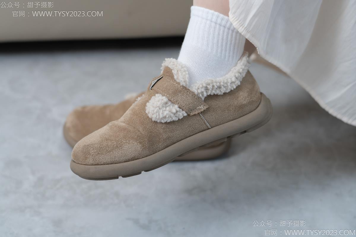 图片[50]-甜予摄影 NO.173 小葵-棉鞋、白棉袜、薄肉丝[87P] – 速更版-美库